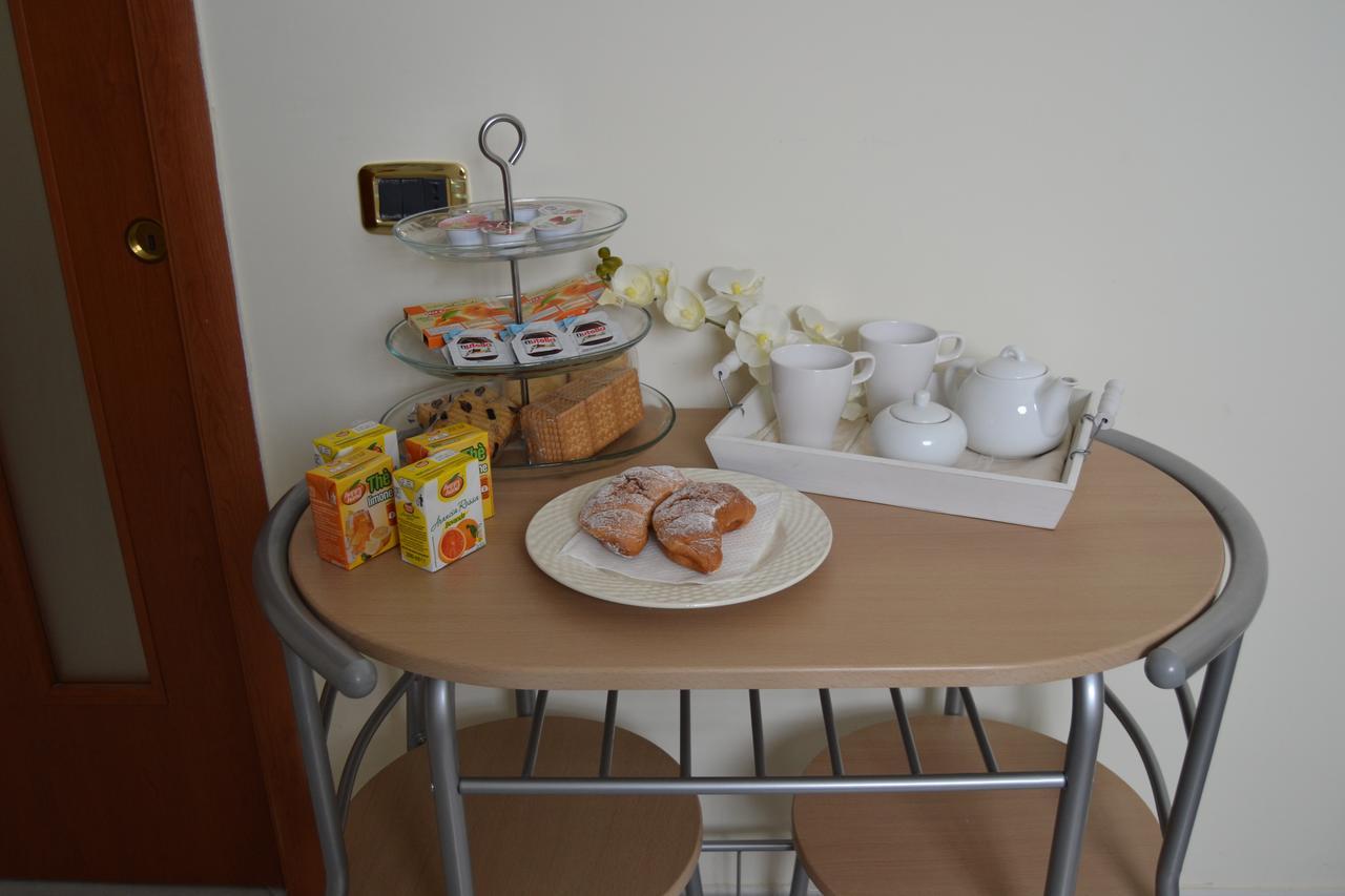 ポンペイ B＆B マイ エンジェルズ Bed & Breakfast エクステリア 写真
