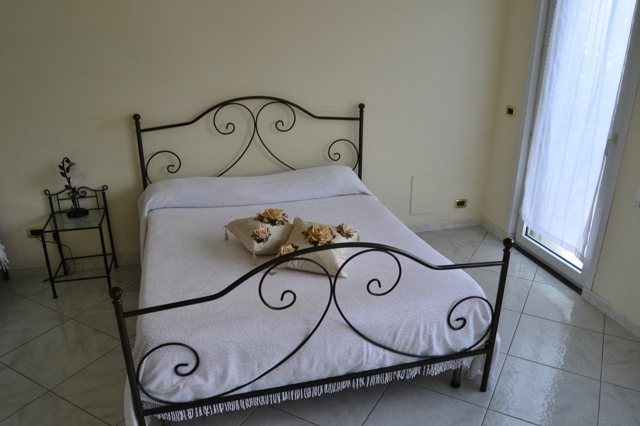 ポンペイ B＆B マイ エンジェルズ Bed & Breakfast エクステリア 写真